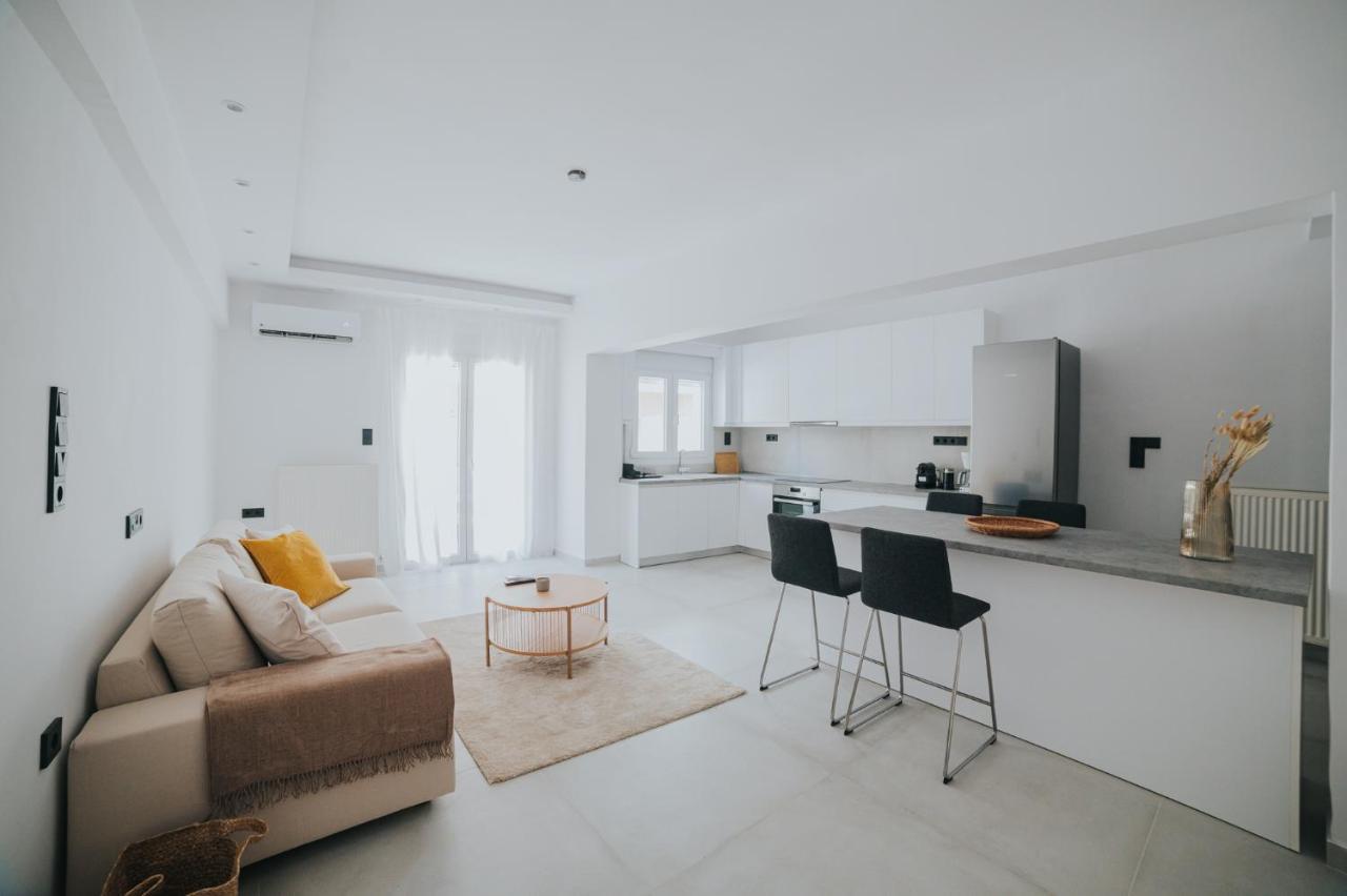 Luxury And Spacius Apartment Thessaloniki Exterior photo