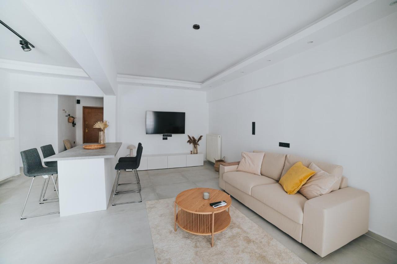 Luxury And Spacius Apartment Thessaloniki Exterior photo