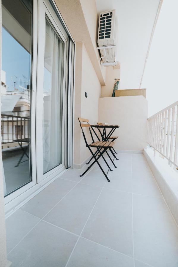 Luxury And Spacius Apartment Thessaloniki Exterior photo